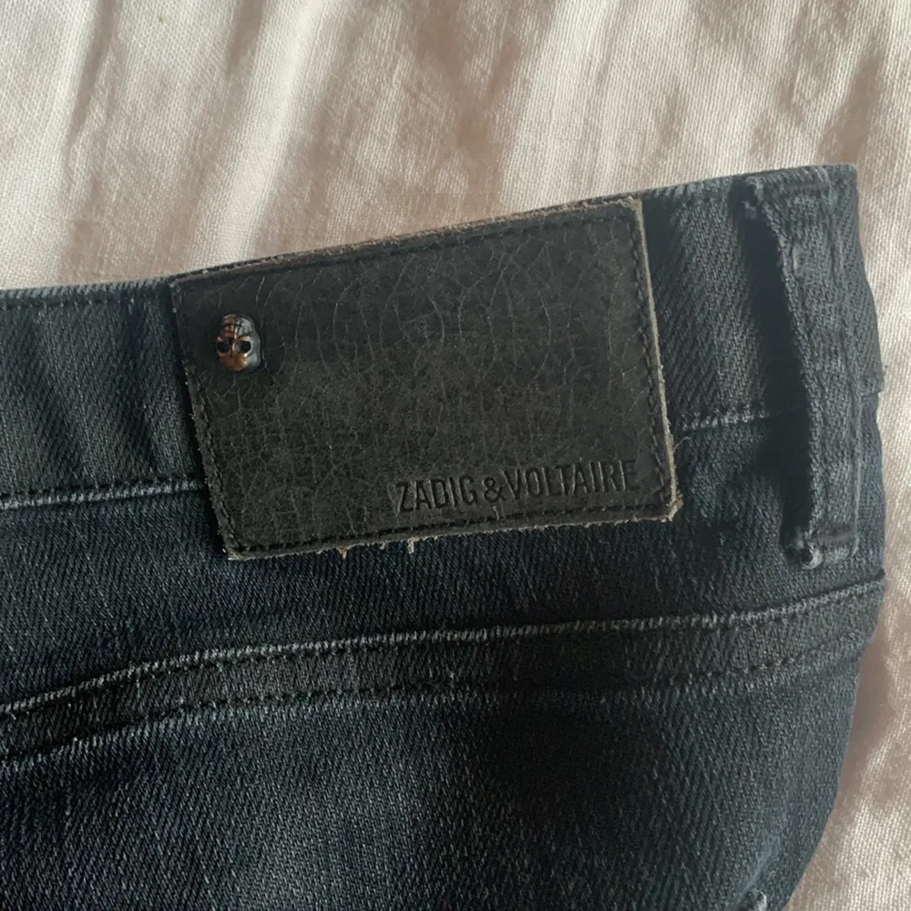Zadig Voltaire Platine Black Button Fly Jeans Size 31 - Picture 3 of 4